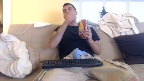 whitemeat321 online show from 07-20-26, 06:43