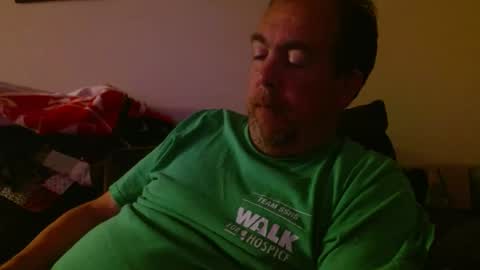 Snapshot of whitemi72975 chatting on 10-30-25, 03:19 Whitey online show from 10-30-25, 03:19