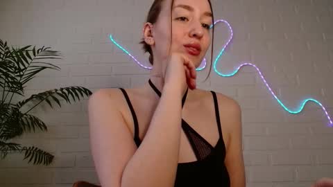 You wont find me here on Saturdays and Sundays  online show from 02-20-26, 10:38