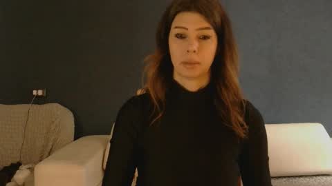 White Queen online show from 03-08-26, 07:12