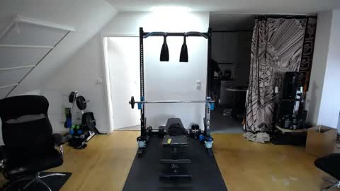 Snapshot of whiterabbit_86 chatting on 04-09-26, 12:54 whiterabbit_86 online show from 04-09-26, 12:54