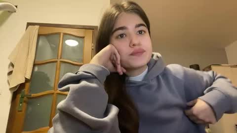 Snapshot of whitesun18 chatting on 11-26-25, 04:19 Eve online show from 11-26-25, 04:19