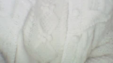 whitesweater online show from 12-05-24, 08:00