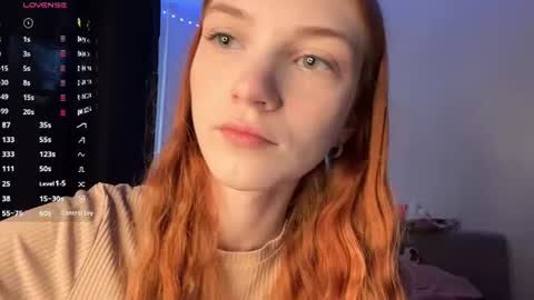 Snapshot of whitneyblaze chatting on 06-27-26, 07:46 Alaska 3 online show from 06-27-26, 07:46
