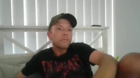 whoeveryouwantmetobe666 online show from 10-07-25, 01:36