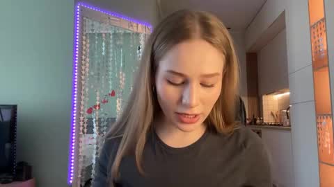 Alisa online show from 01-10-25, 10:17