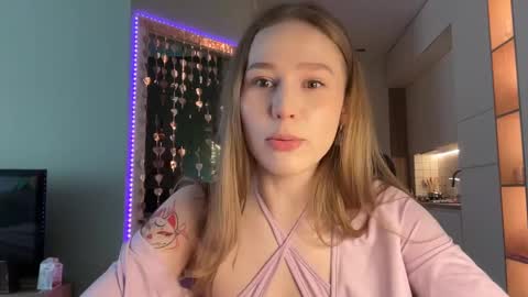 Alisa online show from 02-26-25, 07:09