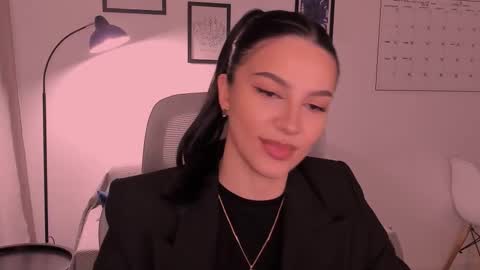 whoislulu online show from 02-11-26, 07:08