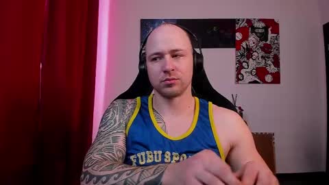 Snapshot of why_you_so_serious chatting on 05-19-26, 03:40 VI online show from 05-19-26, 03:40