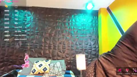 Snapshot of wife_mature chatting on 12-04-24, 12:36 sussy online show from 12-04-24, 12:36