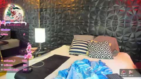 Snapshot of wife_mature chatting on 12-18-24, 03:55 sussy online show from 12-18-24, 03:55