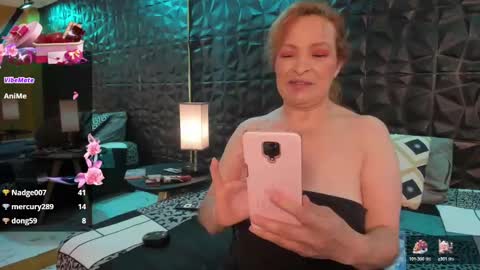 Snapshot of wife_mature chatting on 12-30-24, 03:35 sussy online show from 12-30-24, 03:35