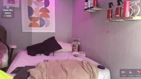 Snapshot of wife_mature chatting on 04-23-26, 12:40 sussy online show from 04-23-26, 12:40