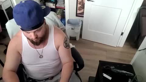 WiggaInAWifebeater online show from 10-11-25, 03:21