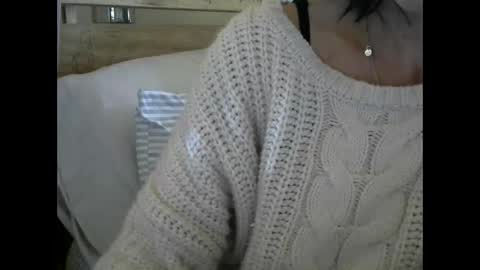 Snapshot of wifeonly chatting on 01-29-25, 10:05 Wifeonly online show from 01-29-25, 10:05