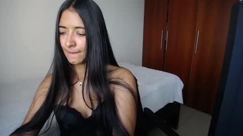 Ilauren online show from 03-02-26, 01:40