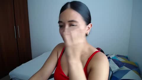 Ilauren online show from 03-30-26, 08:21