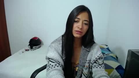 Ilauren online show from 04-15-26, 11:17