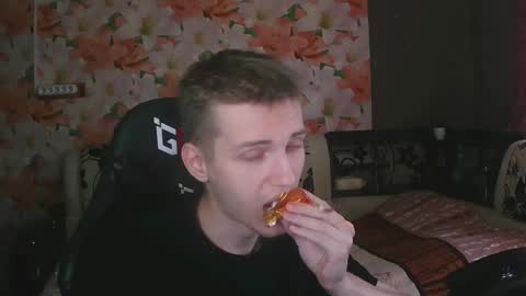 Snapshot of wiiinkyyy chatting on 10-13-25, 07:52 wiiinkyyy online show from 10-13-25, 07:52