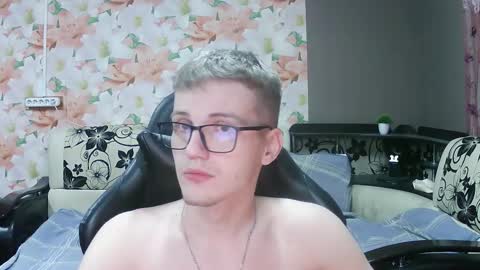 Snapshot of wiiinkyyy chatting on 11-28-25, 06:21 wiiinkyyy online show from 11-28-25, 06:21