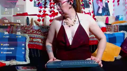 Snapshot of wiktoriabrown69 chatting on 02-19-26, 01:01 VICTORIA online show from 02-19-26, 01:01
