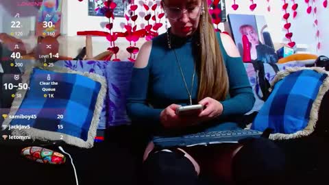 Snapshot of wiktoriabrown69 chatting on 03-28-26, 03:06 VICTORIA online show from 03-28-26, 03:06