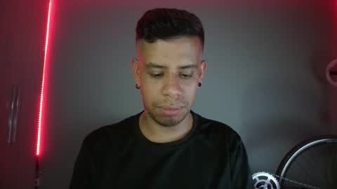 Snapshot of wild_bigcock36 chatting on 03-03-26, 01:56 WIL BIGCOCK online show from 03-03-26, 01:56