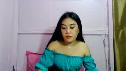 wild_doll69 online show from 04-21-26, 02:15