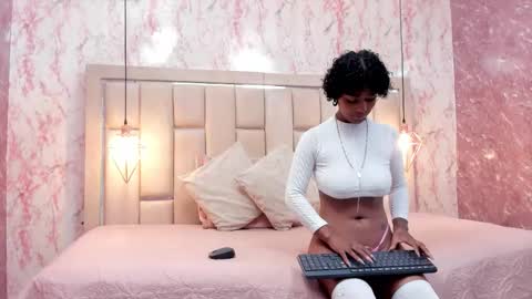 wild_firee_ online show from 11-13-25, 08:08