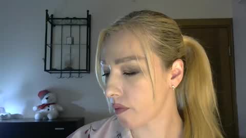 Alina online show from 02-15-25, 11:28