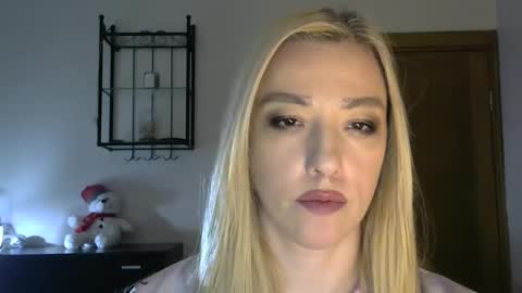 Alina online show from 02-19-25, 11:28