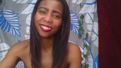 Snapshot of wildah chatting on 06-27-26, 01:06 wildah online show from 06-27-26, 01:06