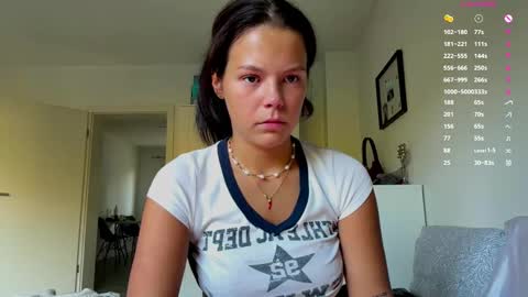 Snapshot of wildahankin chatting on 10-02-25, 07:15 Mia online show from 10-02-25, 07:15