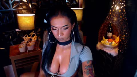 Snapshot of wildara chatting on 01-14-25, 10:48 wildara online show from 01-14-25, 10:48