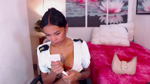 Snapshot of wildara chatting on 09-28-25, 11:10 wildara online show from 09-28-25, 11:10