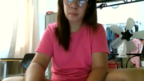 Snapshot of wildbrownchick69 chatting on 05-31-26, 11:39 WildChick online show from 05-31-26, 11:39