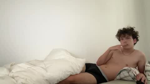 Snapshot of wilddesire18 chatting on 09-13-25, 07:41 wilddesire18 online show from 09-13-25, 07:41