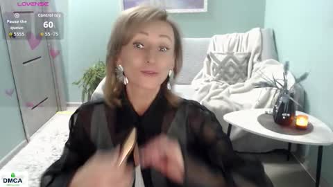 Helen online show from 03-27-26, 05:57