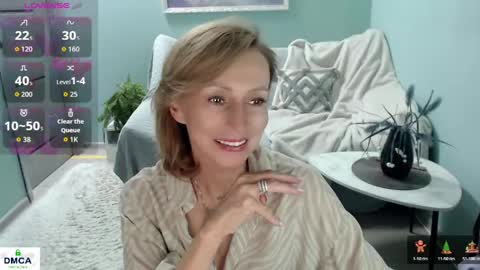 Helen online show from 05-18-26, 05:57
