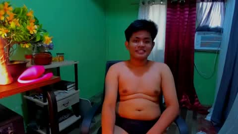 Snapshot of wildest_asian chatting on 06-16-26, 01:08 wildest_asian online show from 06-16-26, 01:08