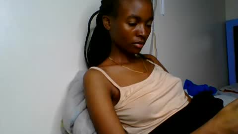 Snapshot of wildflowr chatting on 07-09-26, 04:11 wildflowr online show from 07-09-26, 04:11