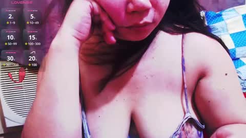 Snapshot of wildhotasianx chatting on 03-06-25, 05:24 wildhotasianx online show from 03-06-25, 05:24