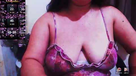 Snapshot of wildhotasianx chatting on 09-19-25, 05:02 wildhotasianx online show from 09-19-25, 05:02