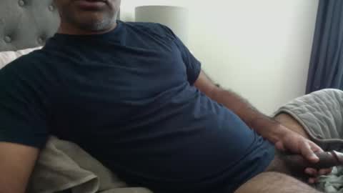 wildhungry online show from 11-04-25, 06:29