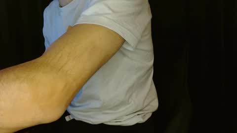 Snapshot of wildjerk91 chatting on 11-18-25, 02:54 wildjerk91 online show from 11-18-25, 02:54