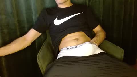 Snapshot of wildjerk91 chatting on 12-14-25, 01:00 wildjerk91 online show from 12-14-25, 01:00