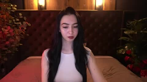 Alena online show from 04-11-26, 07:45