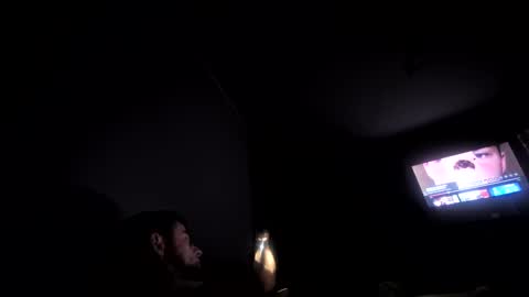 Snapshot of wildmike93 chatting on 01-27-25, 02:53 wildmike93 online show from 01-27-25, 02:53