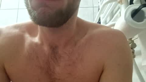 wildmike93 online show from 12-22-25, 07:05