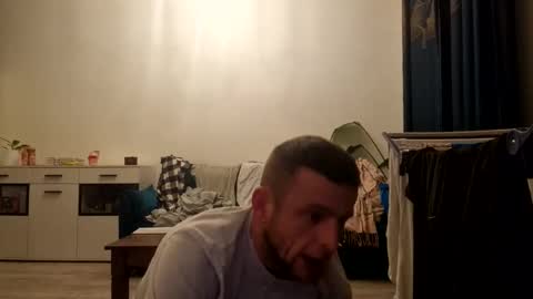 wildmike93 online show from 02-15-26, 09:44